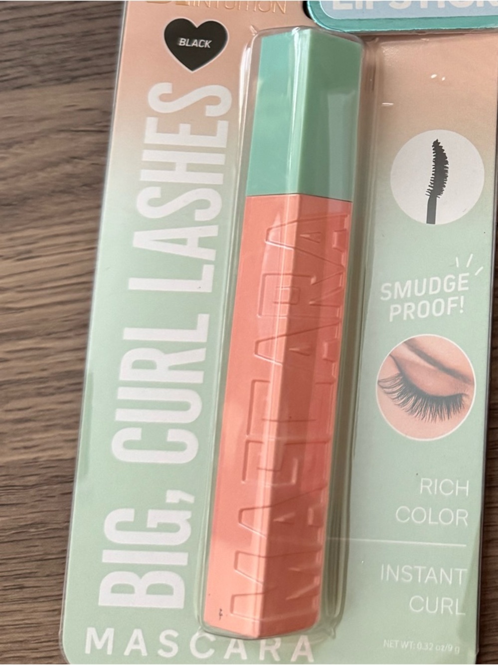 Mint & Coral Tube Mascara - Instant Curl